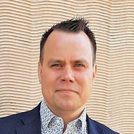 Kuvassa esiintyy Antti Harsunen